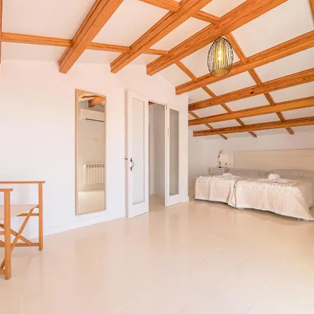 Borras Semesterbostad *